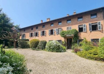 Facciata - Rustico Regione Italiana, 34, San Marzano Oliveto - foto 1