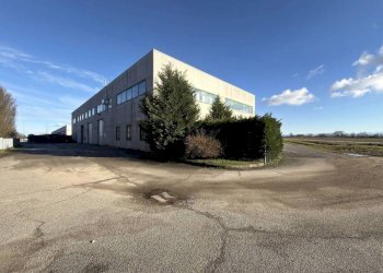Zona - Shed via Abbiategrasso, Pavia - photo 1