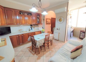 sala da pranzo - Three-room apartment volta, Gallipoli - photo 7