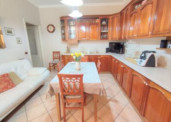 sala da pranzo - Three-room apartment volta, Gallipoli - photo 10