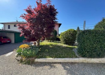 Giardino - Trilocale via Cesare Battisti, 32, Somma Lombardo - foto 6