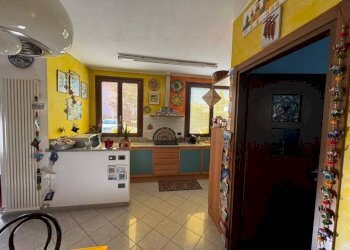 Cucina - Trilocale via Cesare Battisti, 32, Somma Lombardo - foto 9