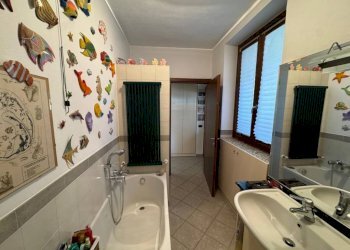 Bagno - Trilocale via Cesare Battisti, 32, Somma Lombardo - foto 11