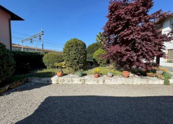 Giardino - Trilocale via Cesare Battisti, 32, Somma Lombardo - foto 14