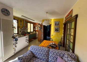 Salone - Trilocale via Cesare Battisti, 32, Somma Lombardo - foto 18