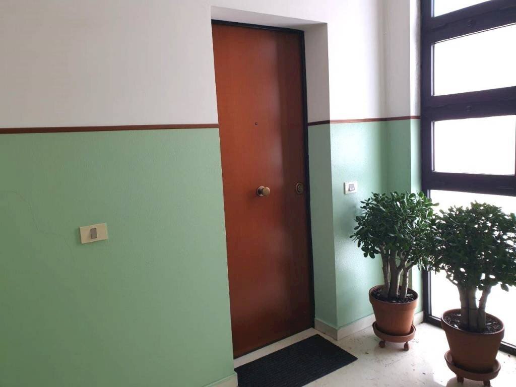 Interno palazzo - Bilocale piazza Giuseppina Strepponi, 15, Parma - foto 2