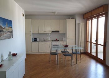 Cucina - Bilocale piazza Giuseppina Strepponi, 15, Parma - foto 5