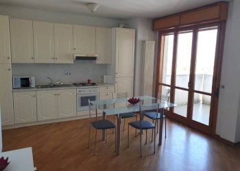 Cucina - Bilocale piazza Giuseppina Strepponi, 15, Parma - foto 7