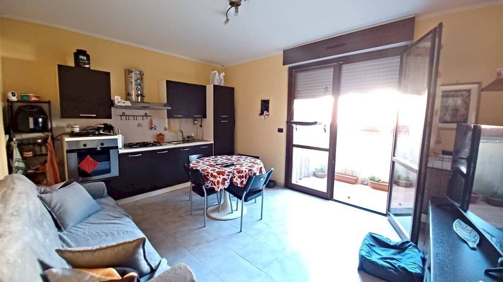 Salone - Bilocale via Guglielmo Marconi, Alpignano - foto 3