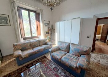 Salone - Apartment piazzetta Bolognini, Signa - photo 22