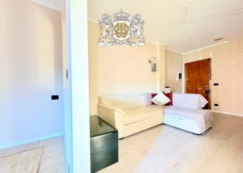Salone - Three-room apartment via Giovanni Lovera, 33, Borgo San Dalmazzo - photo 6