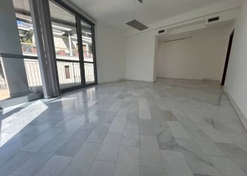 Interno non residenziale - Ufficio viale Lunigiana, 40, Milano - foto 7