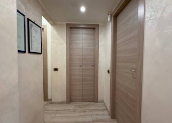 Disimpegno - Villa via di Tor Chiesaccia, Roma - photo 19