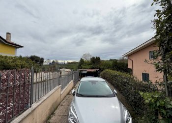 Zona - Villa via di Tor Chiesaccia, Roma - photo 35