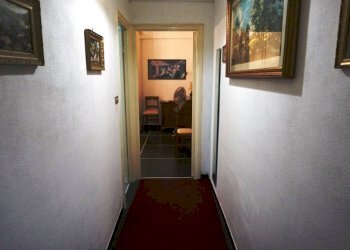 Corridoio - Bilocale via Bartolomeo Carrea, 4, Genova (zona Sampierdarena) - foto 6