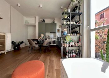 Salone - Bilocale via Bettino Da Trezzo, 14, Milano - foto 7