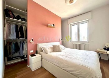 Camera da letto - Bilocale via Bettino Da Trezzo, 14, Milano - foto 16