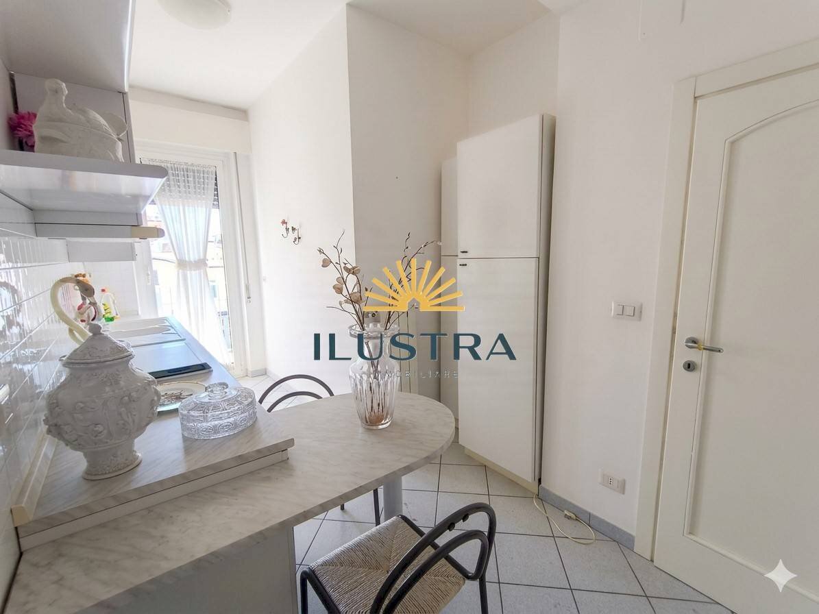 Foto 2 - Four-room apartment via natale capriotti
 
15, Grottammare - photo 2