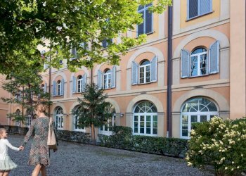 Cortile interno - Four-room apartment via Santo Stefano, 103, Bologna (neighborhood Centro Storico) - photo 6