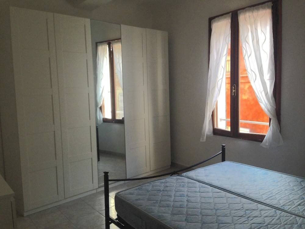 Camera da letto - Quadrilocale via Trivellari, Modena (zona Centro Storico) - foto 1