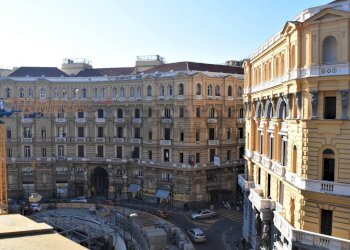 Edificio all\'aperto - Locale Commerciale Corso umberto
 
181, Napoli - foto 3