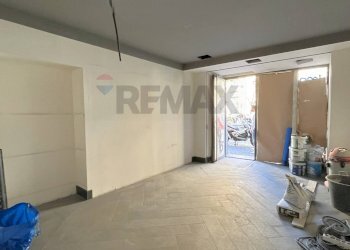 Stanza vuota - Locale Commerciale Corso umberto
 
181, Napoli - foto 6