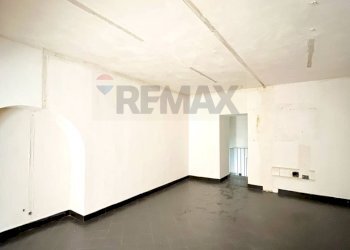 Stanza vuota - Locale Commerciale Corso umberto
 
181, Napoli - foto 21