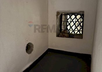 Stanza vuota - Locale Commerciale Corso umberto
 
181, Napoli - foto 25