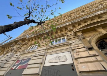 Edificio all\'aperto - Locale Commerciale Corso umberto
 
181, Napoli - foto 26