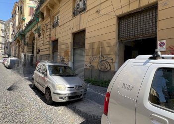 Edificio all\'aperto - Locale Commerciale Napoli - foto 3