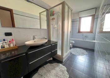 Bagno - Appartamento via Giordano Bruno, 59, Torino (zona Lingotto) - foto 13