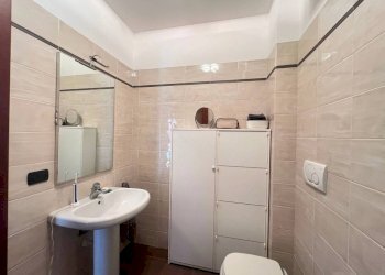 Bagno - Appartamento via Giordano Bruno, 59, Torino (zona Lingotto) - foto 15