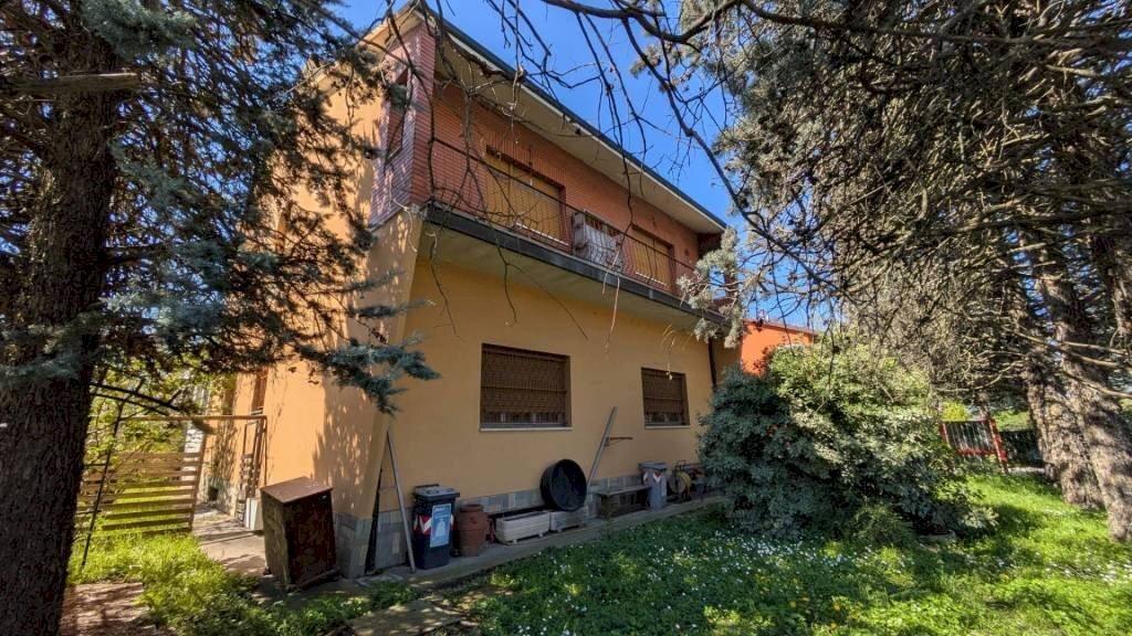 Facciata - Stabile - Palazzo via Emilia, 492, San Lazzaro di Savena - foto 1