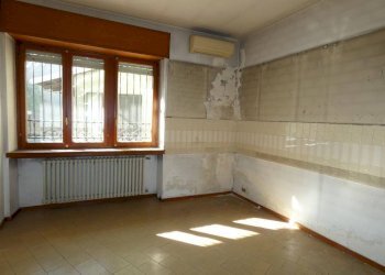 Cucina - Villa piazza Monsignor Luigi Grassi, Alba - foto 11