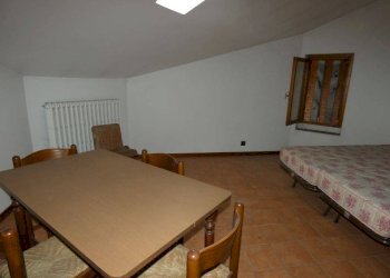 Salone - One-room apartment via Torino, Canale - photo 5