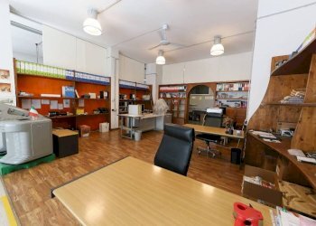Ufficio - Negozio via Visconti di Modrone, 31, Macherio - foto 5