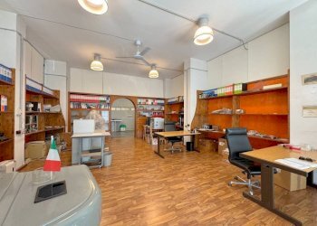 Ufficio - Negozio via Visconti di Modrone, 31, Macherio - foto 9