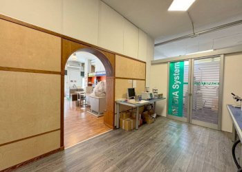 Ufficio - Negozio via Visconti di Modrone, 31, Macherio - foto 10