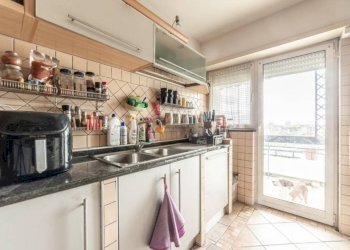 Cucina - Trilocale via Cina, Roma (zona Torrino) - foto 7