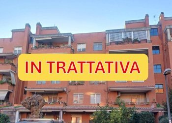 Facciata - Quadrilocale via Mauriac, 27, Roma - foto 1