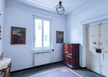 Ingresso - Appartamento viale Michelangelo Buonarroti, Genova (zona Sampierdarena) - foto 2