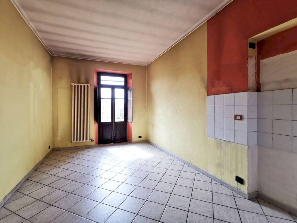 Sala da pranzo - Bilocale via Vittorio Asinari di Bernezzo, 5, Torino (zona Parella) - foto 2