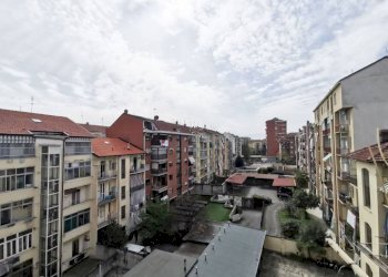 Vista - Bilocale via Vittorio Asinari di Bernezzo, 5, Torino (zona Parella) - foto 3