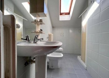 Bagno - Villa via della Ripa, 37, frazione Madonna Delle Grazie, Cuneo - foto 11