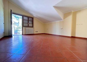 Cucina - Villa via della Ripa, 37, frazione Madonna Delle Grazie, Cuneo - foto 15