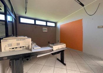 Ufficio - Capannone via della Ripa, 37, frazione Madonna Delle Grazie, Cuneo - foto 8