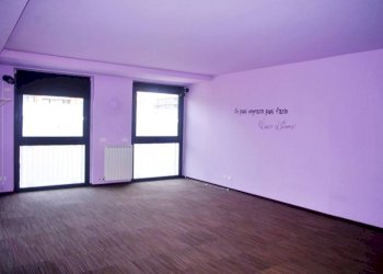 Salone - Ufficio via Carlo Cattaneo, 22, Gallarate - foto 2