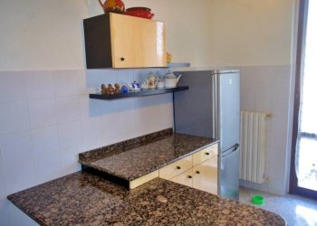 Cucina - Trilocale Cavaria con Premezzo - foto 11