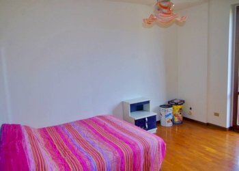 Camera da letto - Trilocale Cavaria con Premezzo - foto 22