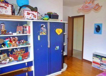 Camera da letto - Trilocale Cavaria con Premezzo - foto 24